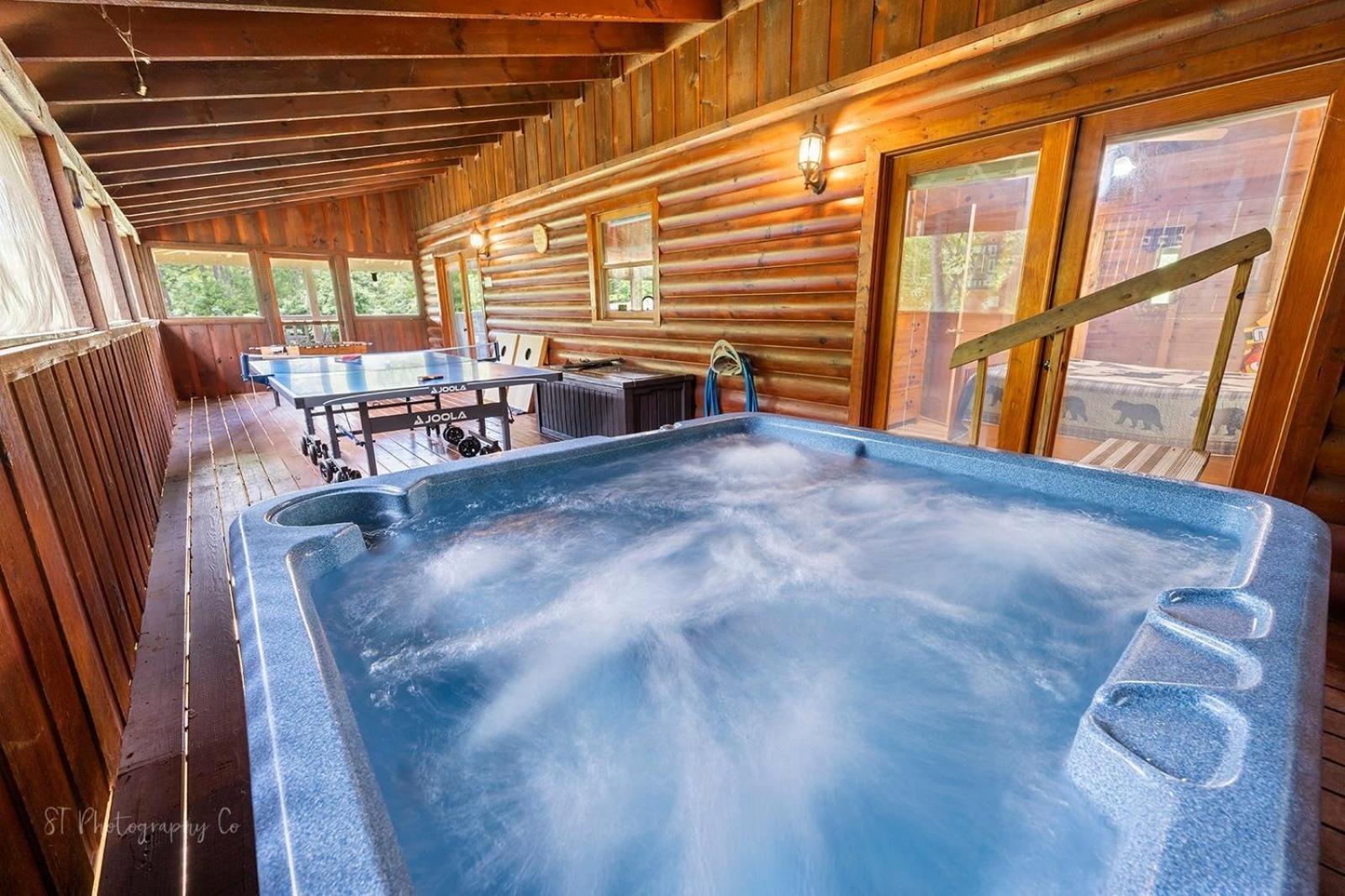 Hibernation Station Cabin Сев'єрвілл Екстер'єр фото