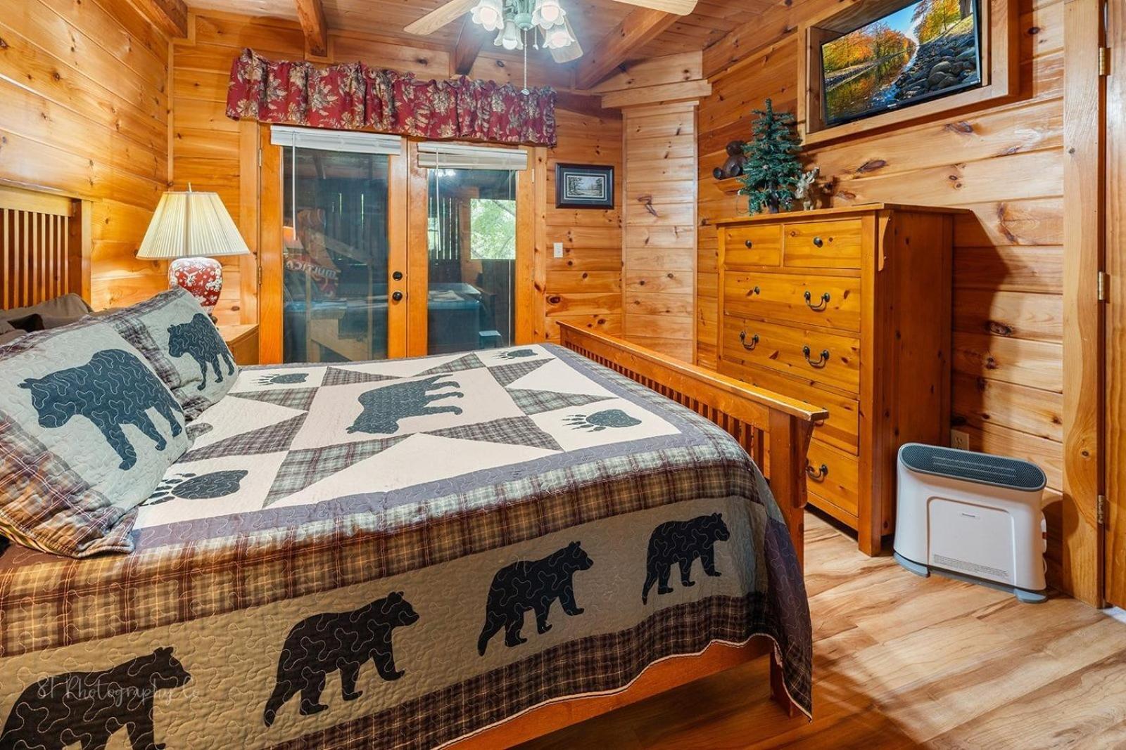 Hibernation Station Cabin Сев'єрвілл Екстер'єр фото
